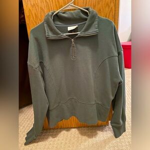 Green Universal Thread Cropped Quarter Zip Sweatshirt